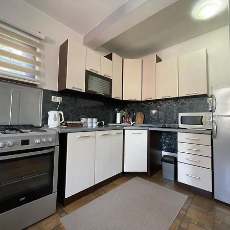Apartman Ami SJJ Exterior foto